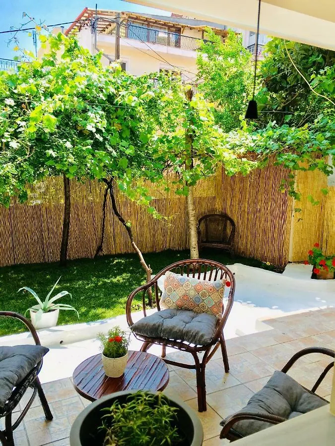 Oasis Luxury Detached House In Thessaloniki With Hydromassage Apartment